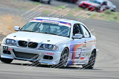 media/May-04-2025-Lucky Dog Racing (Sun) [[21629467aa]]/Turn 4 (10-1045am)/Front/
